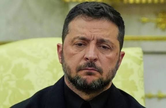 “مرحاض ذهبي وأكياس من المال”…فضيحة فساد كبرى تهز نظام كييف وتلقي بظلالها على زيلينسكي